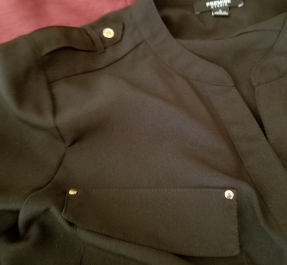 2 for $36 Premise Studio Black Long Sleeve Blouse - Picture 5 of 5
